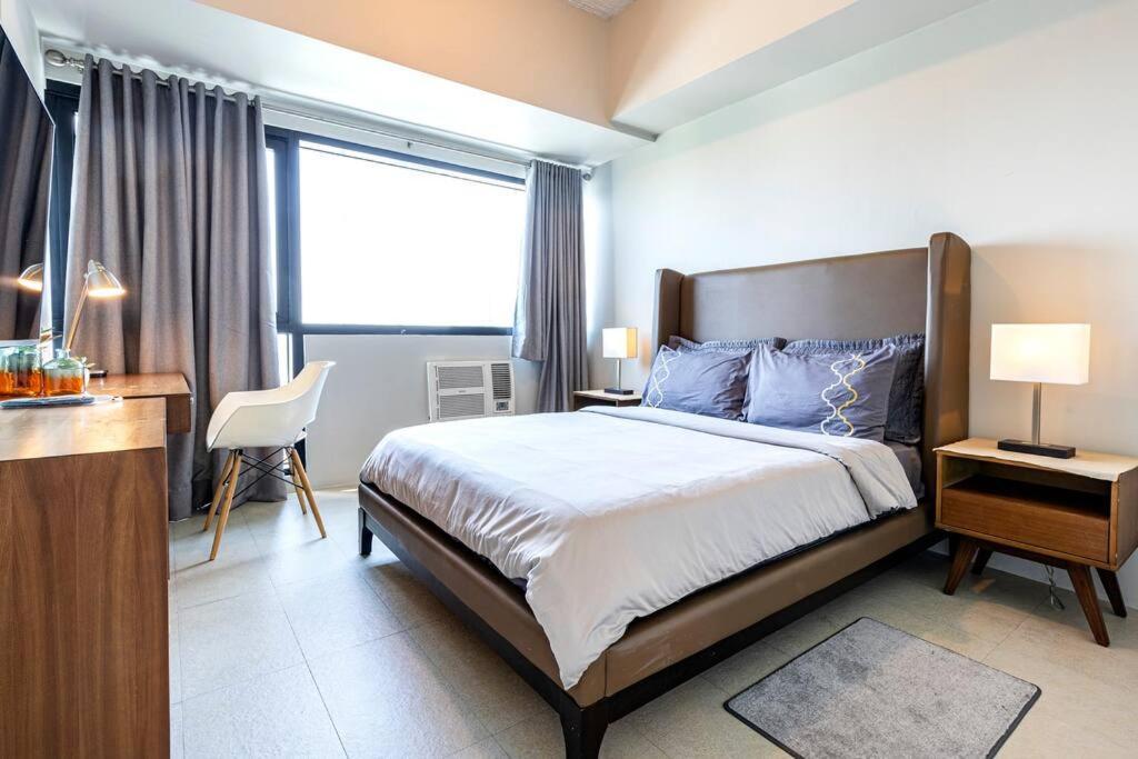 Executive Suite - Bsa Twin Towers, Ortigas Ctr Manila Bagian luar foto